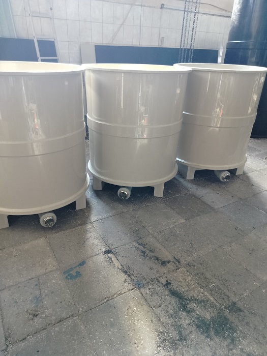 Комплексное оснащение рыбных ферм УЗВ: Инженерные решения от «Центр Пластик»