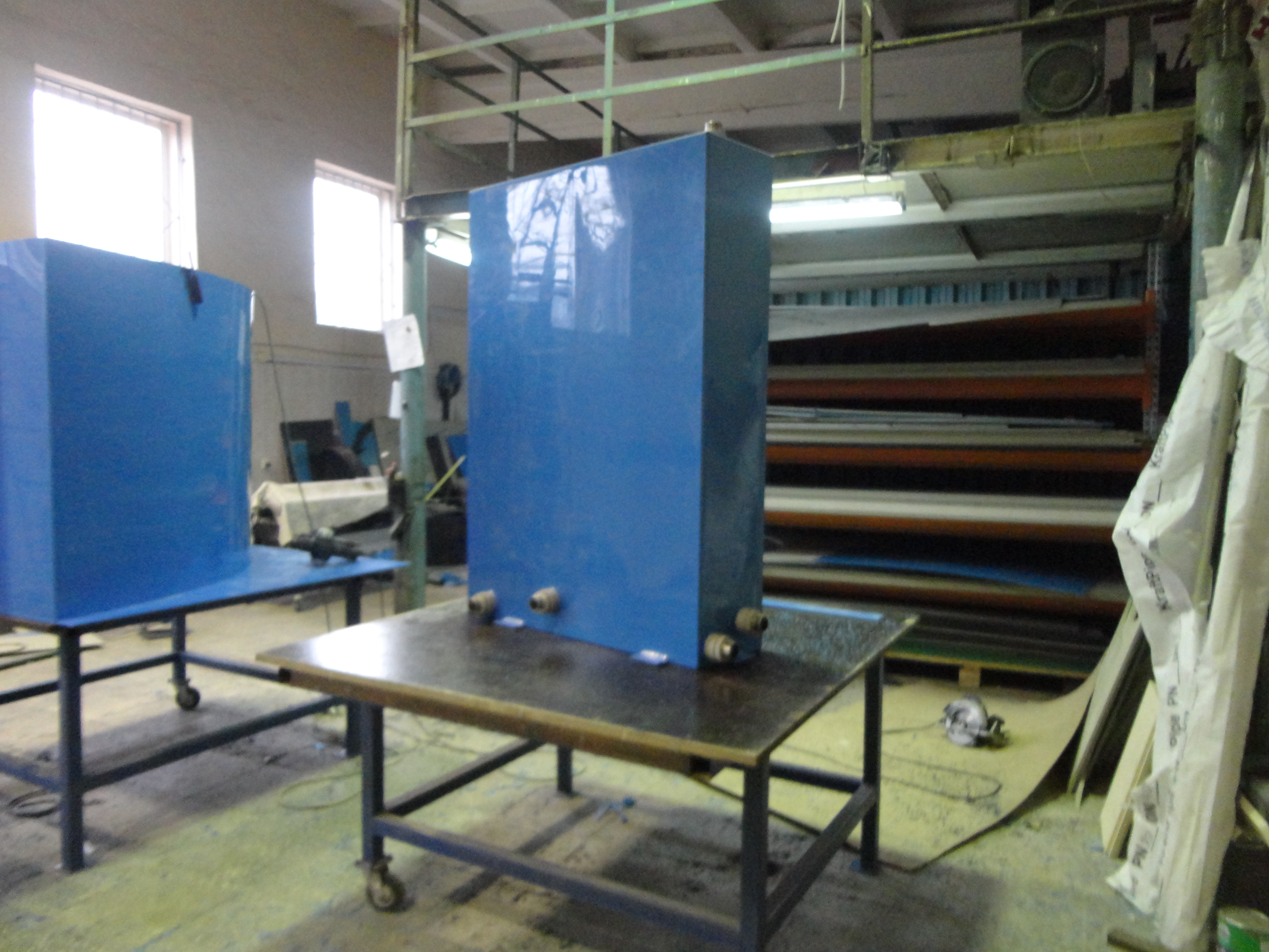 Полипропиленовый бак на 400 литров для питьевой воды