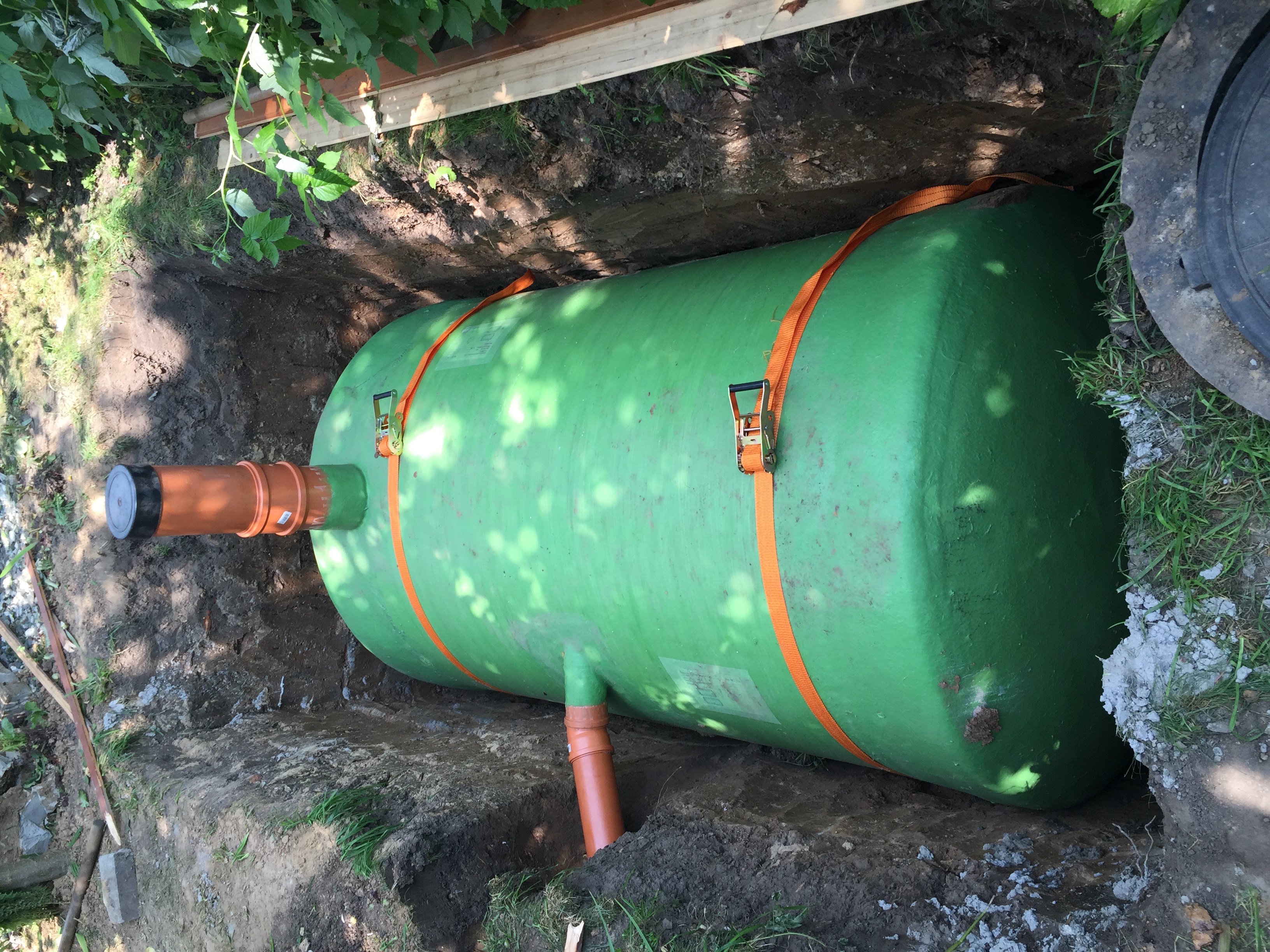 Стеклопластиковый септик Ø 1500 L 3030 для фекальных стоков