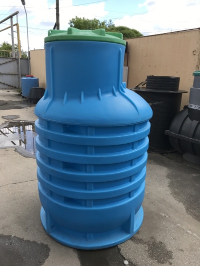 Полиэтиленовый кессон для скважины Ø 1300 Н 2000