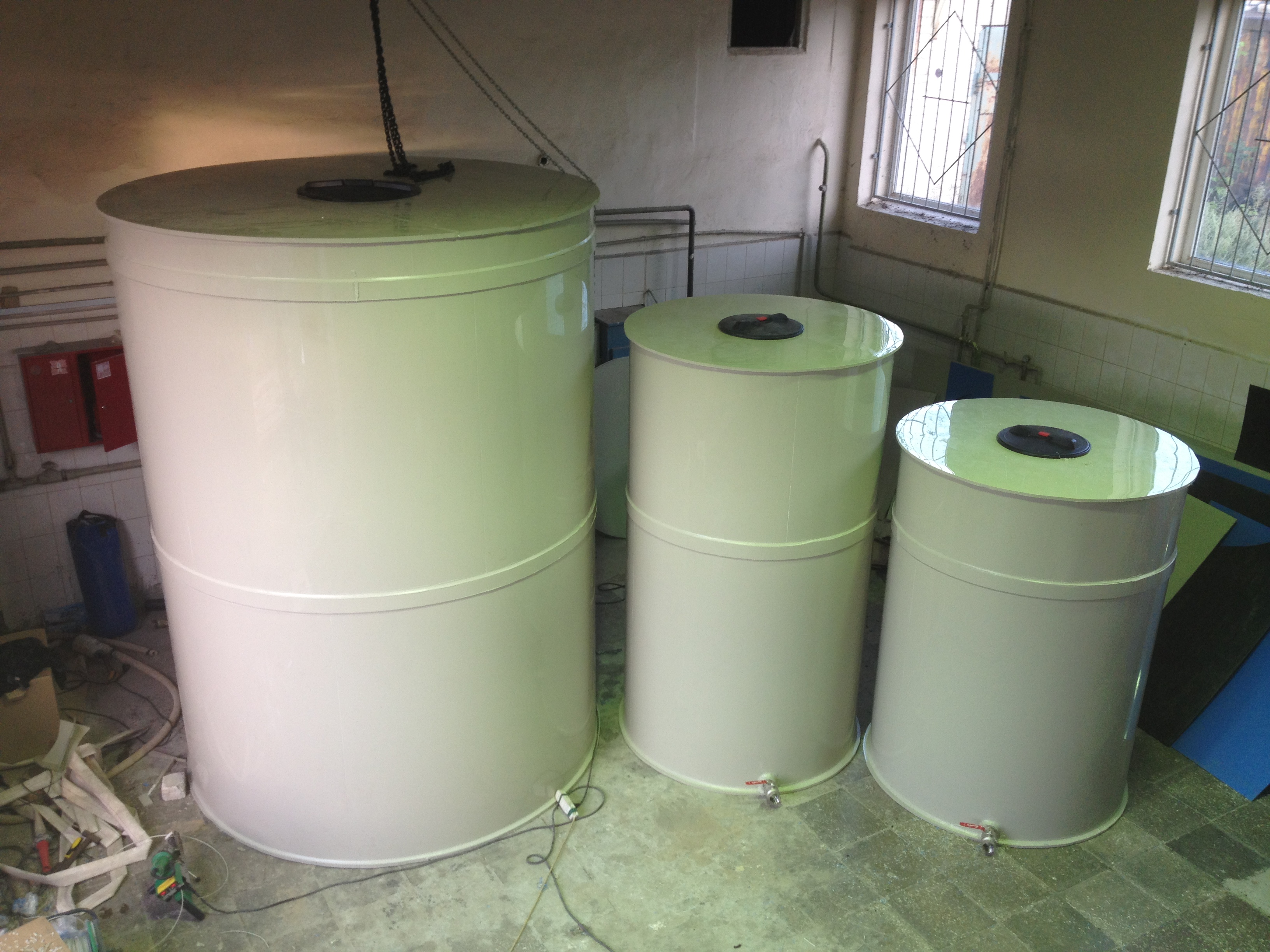 Полипропиленовые емкости для ГВС на 15, 4,3, 3,5 м³