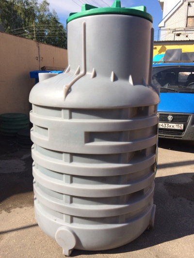 Пластиковый кессон для скважины Ø 1360 Н 2000