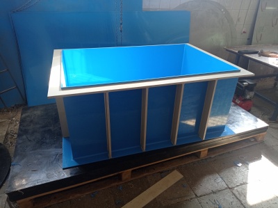 Прямоугольная полипропиленовая купель 1800х1200х800