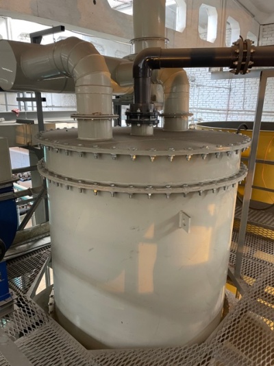 Полипропиленовый декарбонизатор Ø 2300 Н 2600 верхняя часть