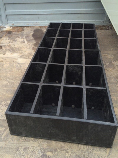 Полиэтиленовый поддон с решеткой 1200х450х150