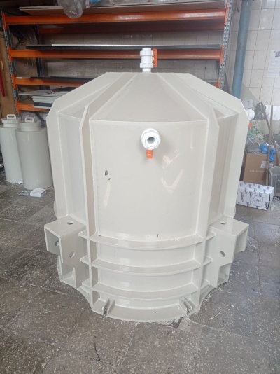 Полипропиленовый усиленный бункер на 2 м³ Ø 1340 Н 1550