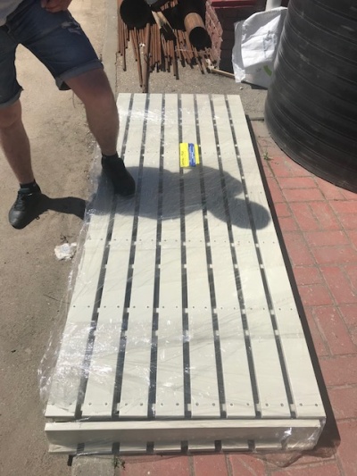 Пластиковые подставки под ноги 3000х900х150 для пивзавода