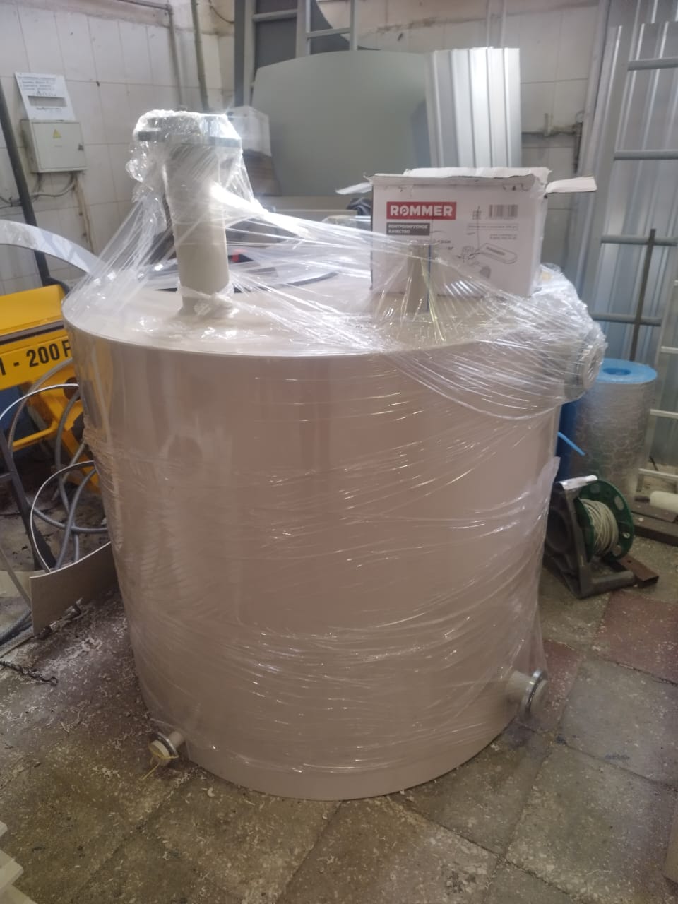 Подбор материала скруббера для агрессивных газов: PP, PE, PVDF