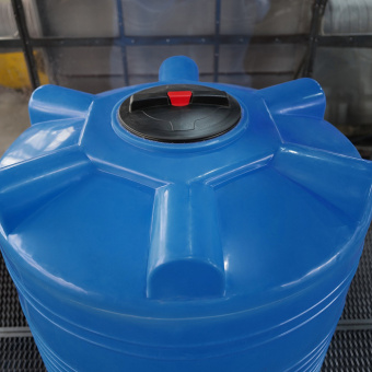 Пластиковая емкость ЭВЛ 1000