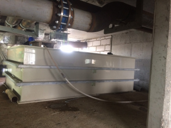 Полипропиленовая переливная емкость на 6,4 м³ в металлокаркасе