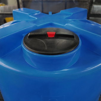 Пластиковая емкость T 2000