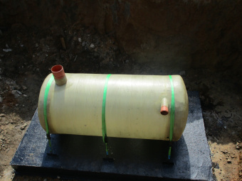 Стеклопластиковый септик на 3 м³ Ø 1200 L 2800 для фекальных стоков