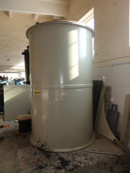 Полипропиленовая емкость на 8 м³ Ø  1850х Н 3000мм с верхней фланцевой крышкой