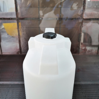 Пластиковый контейнер 500 л на тележке с колесами (КЛ500СПТ)