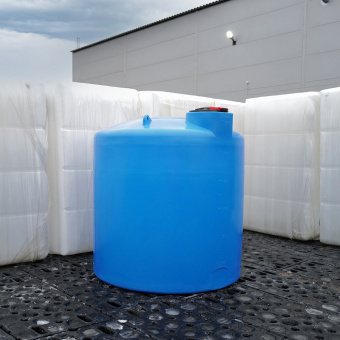 Емкость для КАС TRN 6000 л с откидной крышкой красная