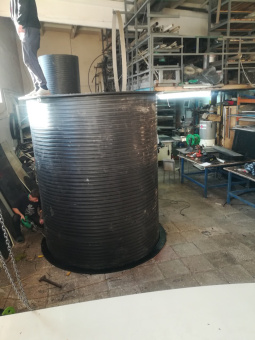 Пластиковый колодец для фекальных стоков Ø 2000 Н 2500