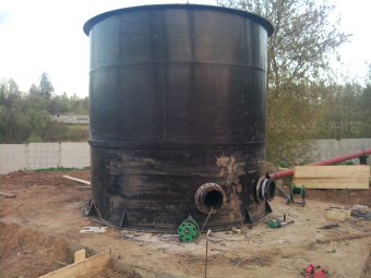 Полиэтиленовая емкость на 60 м³ Ø 4200 Н 4500