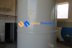Фото №4. Емкости из ПП Ø 1500 Н 4500 мм на 8 м3 для питьевой воды. (Вид 4)