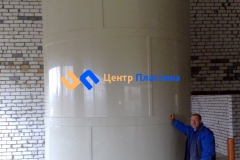 Foto.-Emkost-Germes-Plast-iz-PP-dlya-nakopleniya-vody-so-skvazhiny-obemom-30m3-3000h4500mm