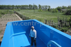 Фото бетонной чаши облицованной полипропиленовыми листами (вид 1)