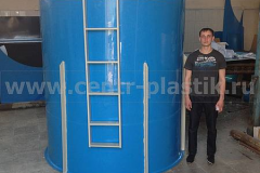 Фото 6. Бассейн из ПП диаметром 2 м и высотой 2 м с лестницей