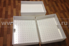 Фото №4. Лотки для выкладки рыбы (вид с приподнятым перфорированным вкладышем)