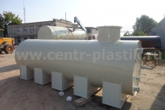 Фото 6. Емкость из ПП на опорах, на 10 м3 для горячей воды