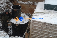 Установка канализационной насосной станции для поднятия стоков в автономную канализацию Юнилос-Астра 100