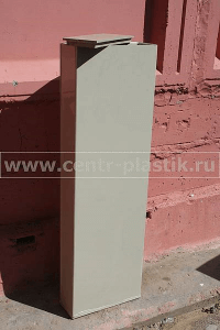 Прямоугольная емкость с крышкой