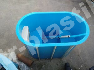 овальная купель с сидушками